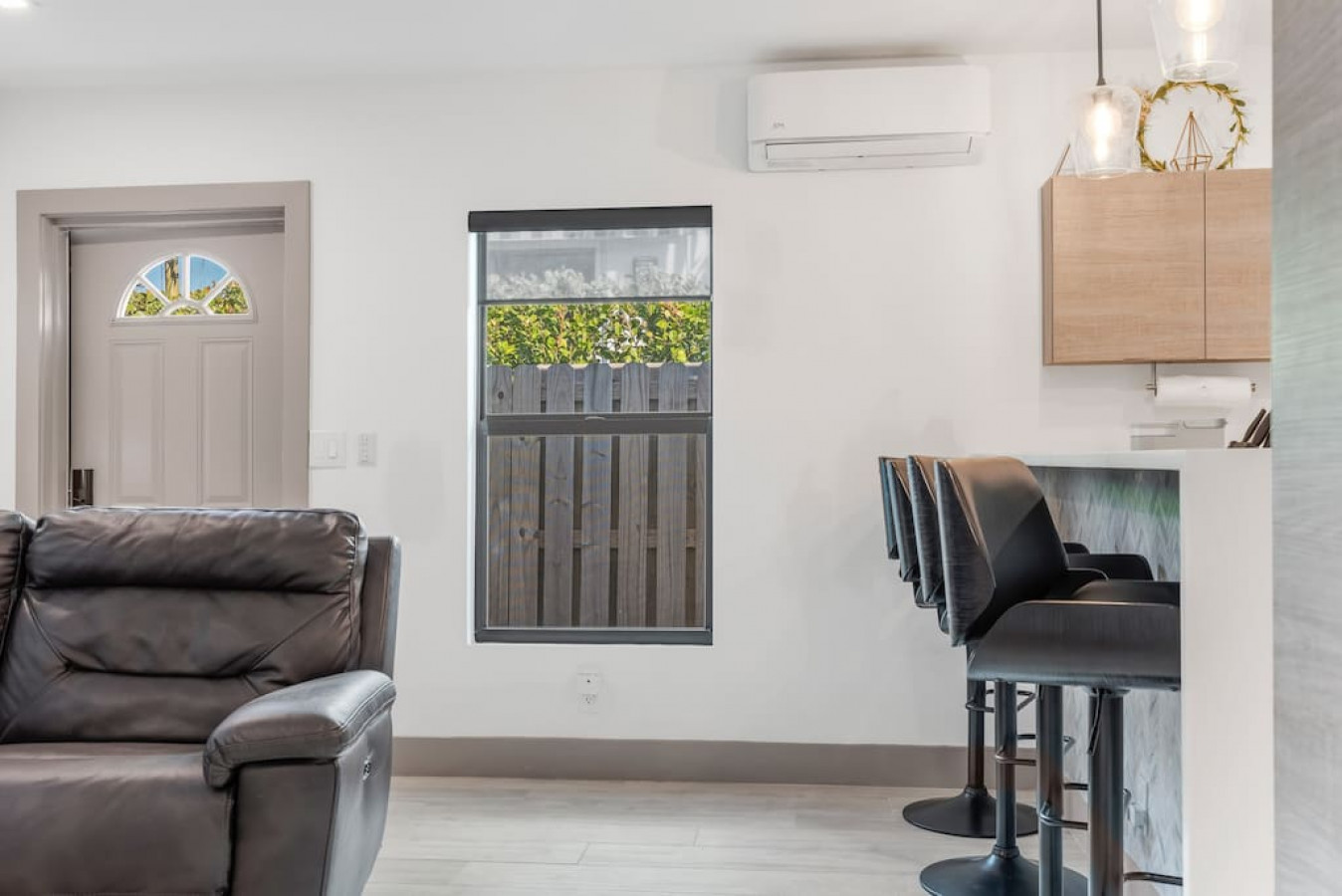 FTL Modern 1 Bed-1 Bath w/ Yard - Fort Lauderdale