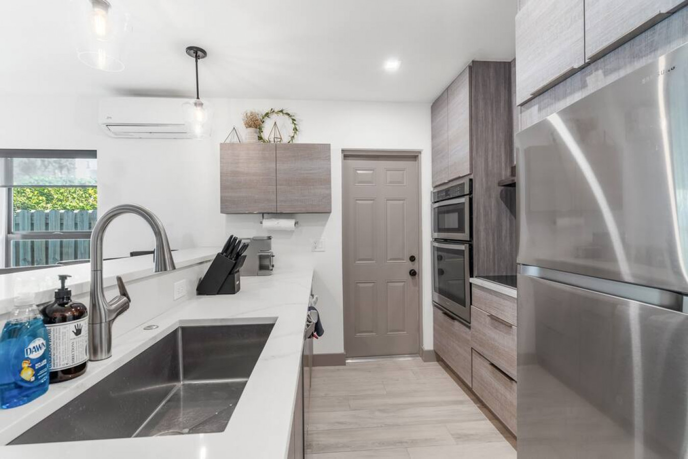 Stainless steel steals the show in this sleek and stylish kitchen
