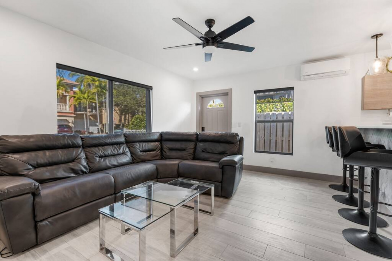 FTL Modern 1 Bed-1 Bath w/ Yard - Fort Lauderdale