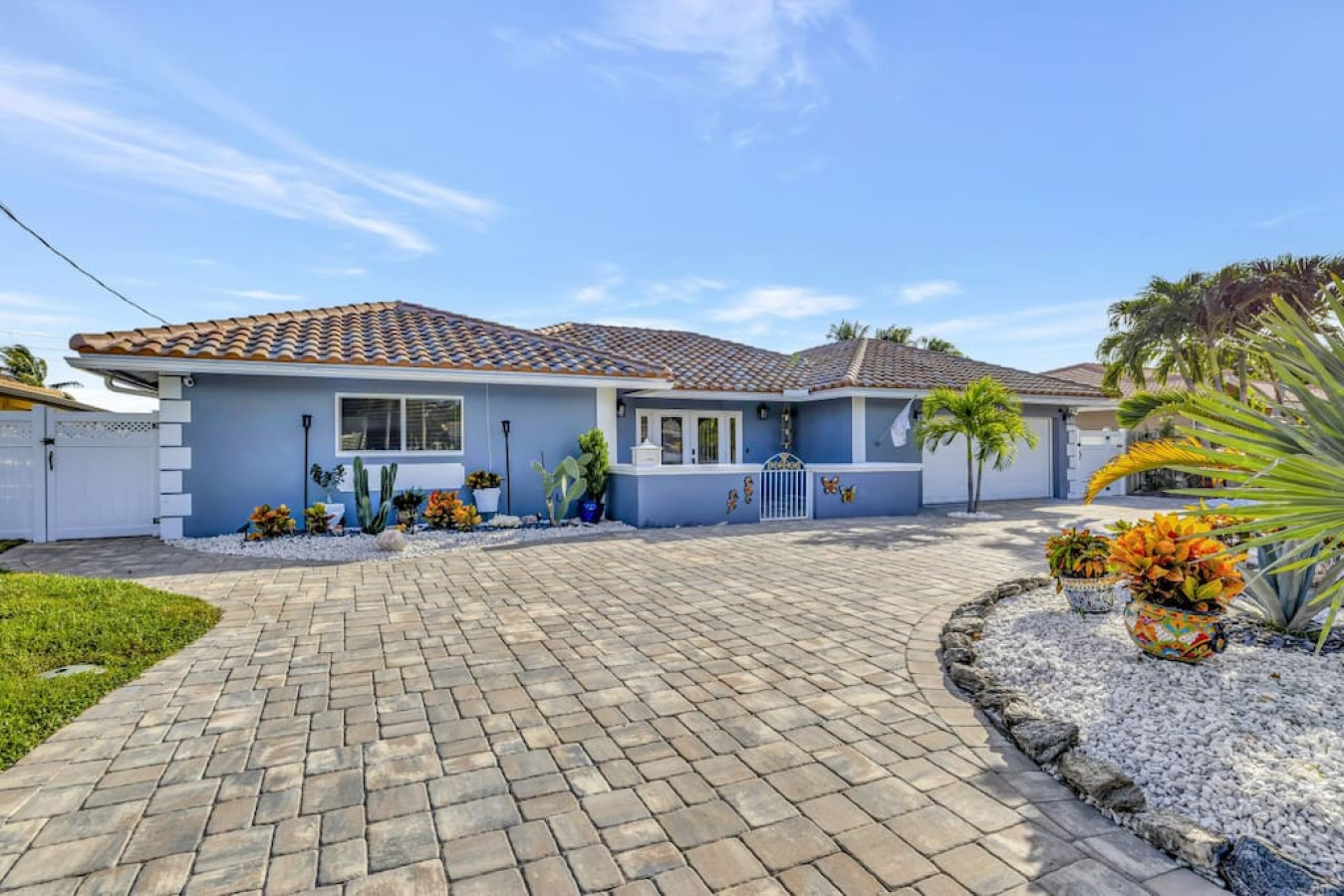 Casa by The Cove - 3/2 + Office - Deerfield Beach