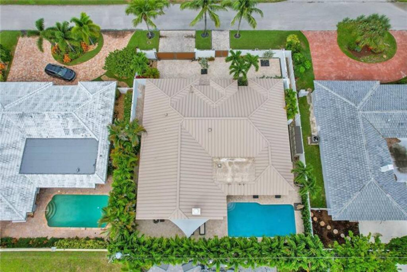 Lynora's Luxe Estate - Modern Design & Heated Pool - Fort Lauderdale