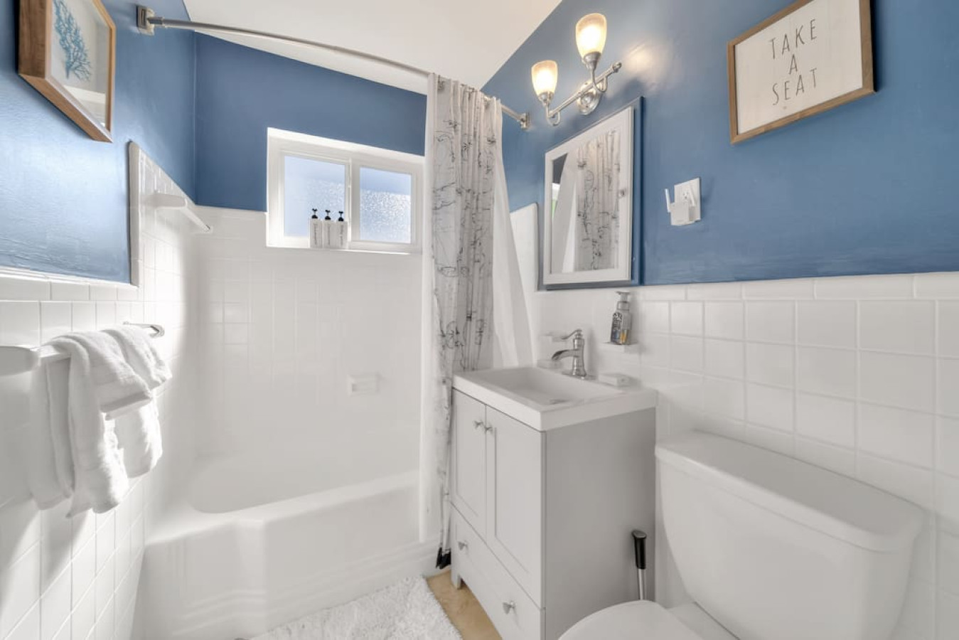 The Brophy House - 3br/2ba + New Pool & Garage (30 DAY MINIMUM RENTAL) - Plantation