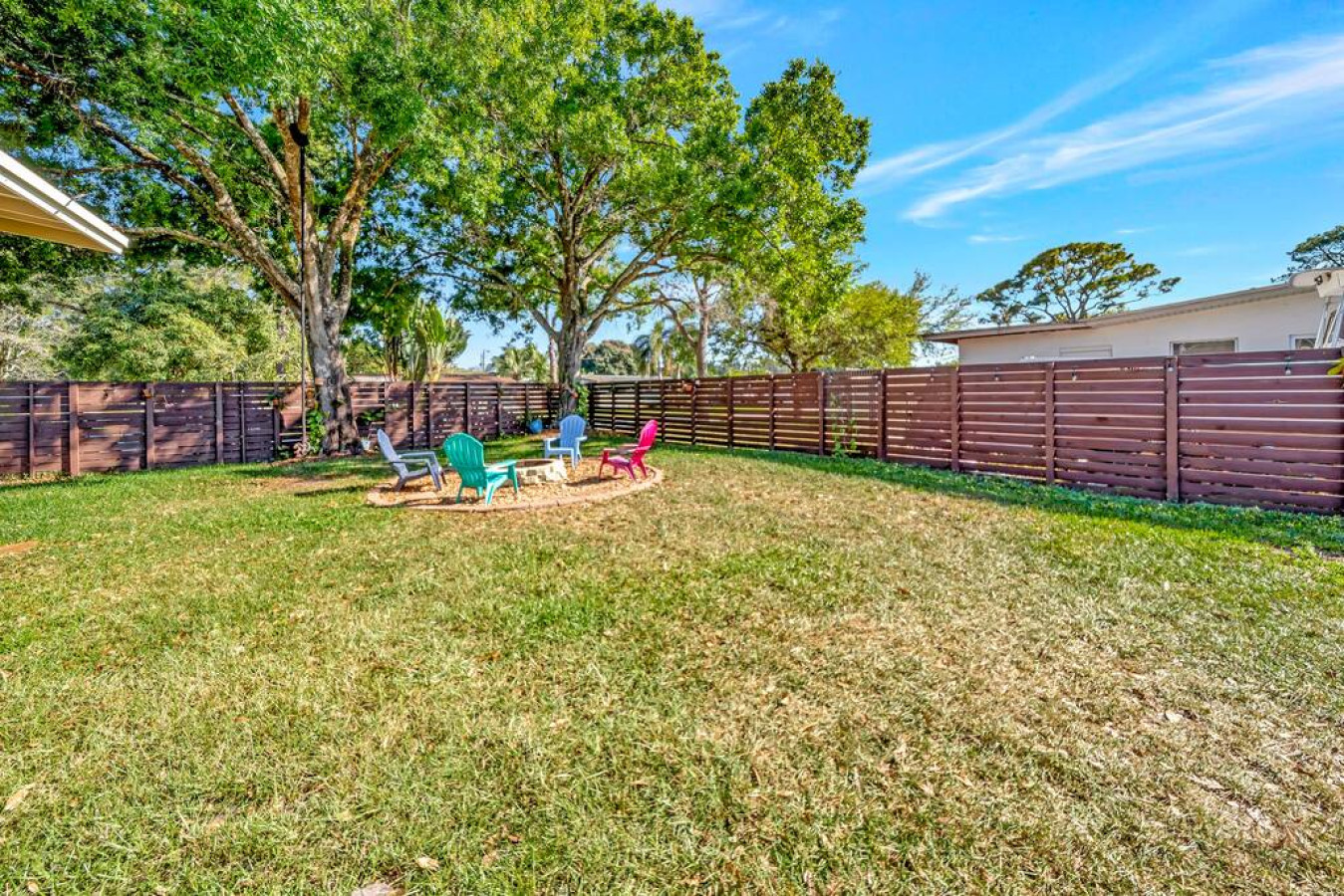 The Brophy House - 3br/2ba + New Pool & Garage (30 DAY MINIMUM RENTAL) - Plantation