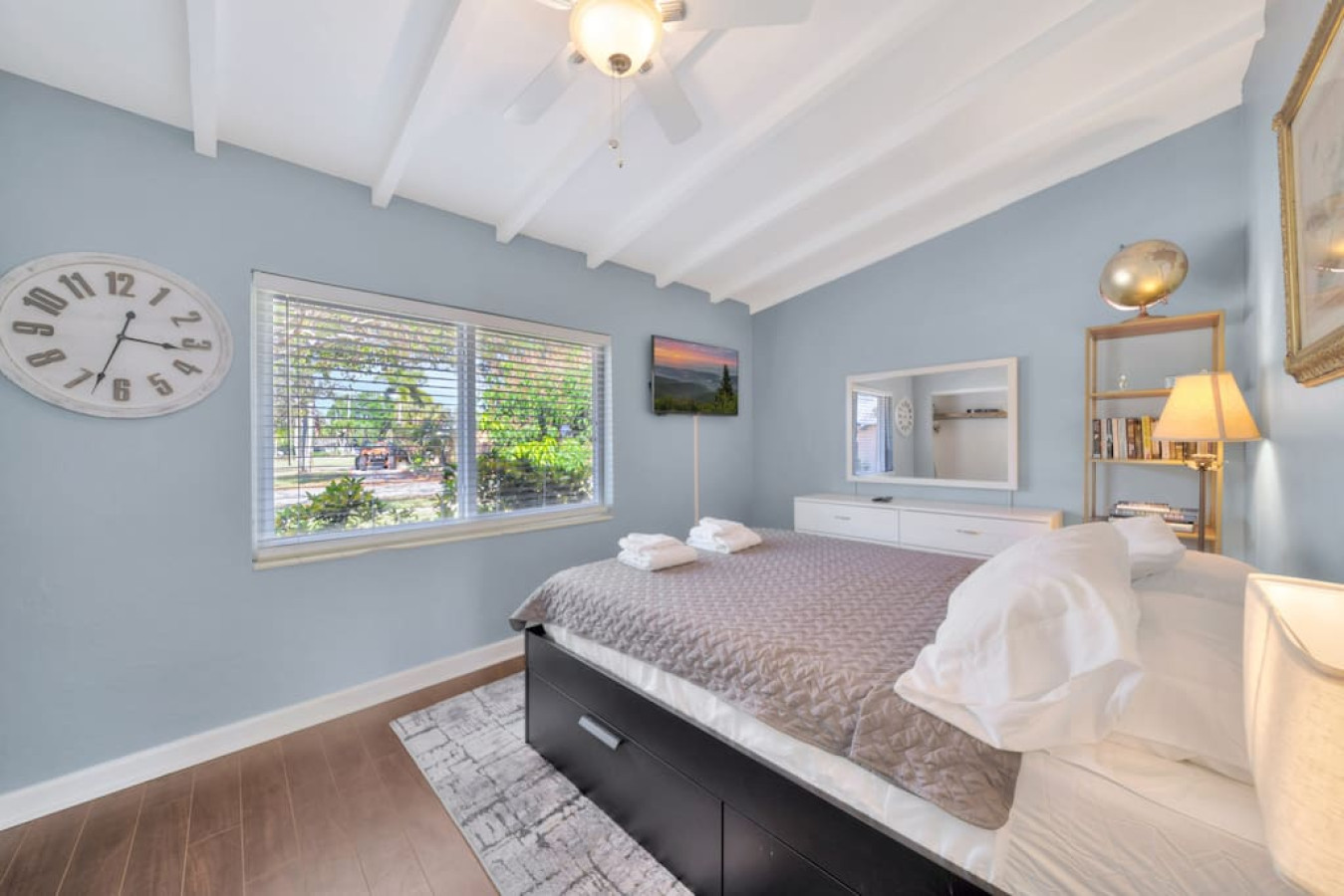 The Brophy House - 3br/2ba + New Pool & Garage (30 DAY MINIMUM RENTAL) - Plantation