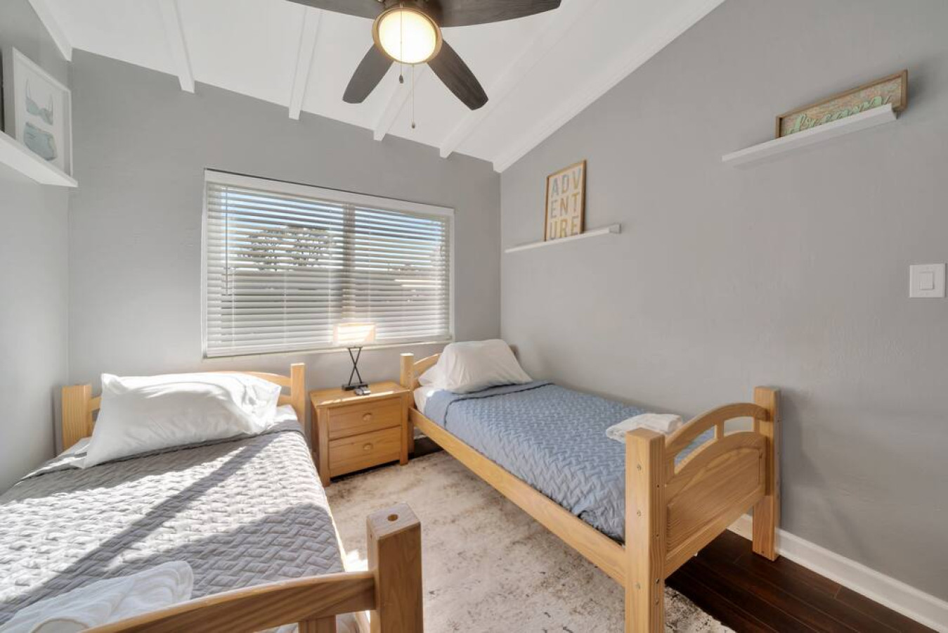 The Brophy House - 3br/2ba + New Pool & Garage (30 DAY MINIMUM RENTAL) - Plantation