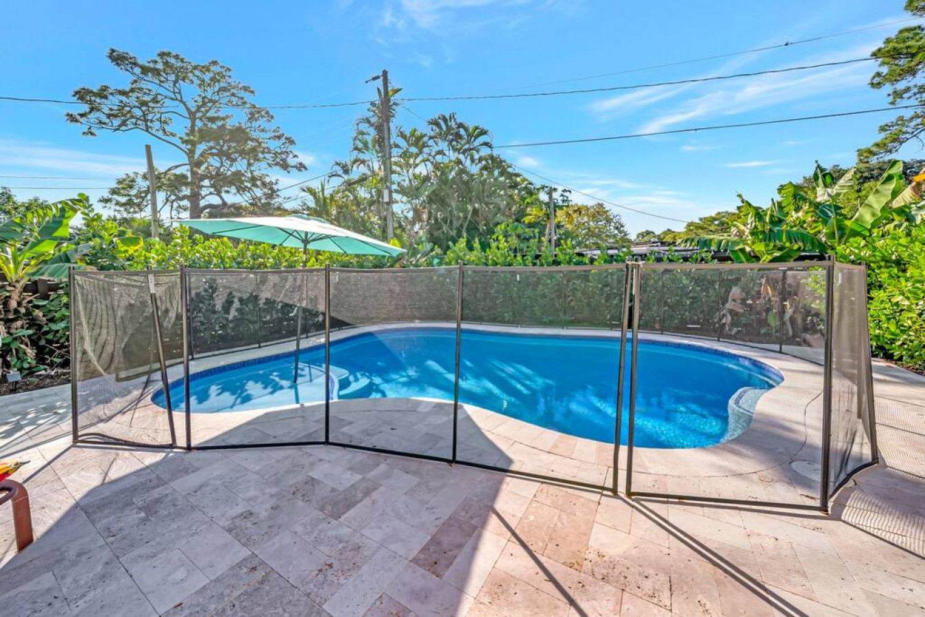 The Brophy House - 3br/2ba + New Pool & Garage (30 DAY MINIMUM RENTAL) - Plantation