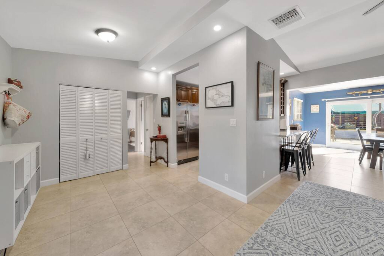 The Brophy House - 3br/2ba + New Pool & Garage (30 DAY MINIMUM RENTAL) - Plantation