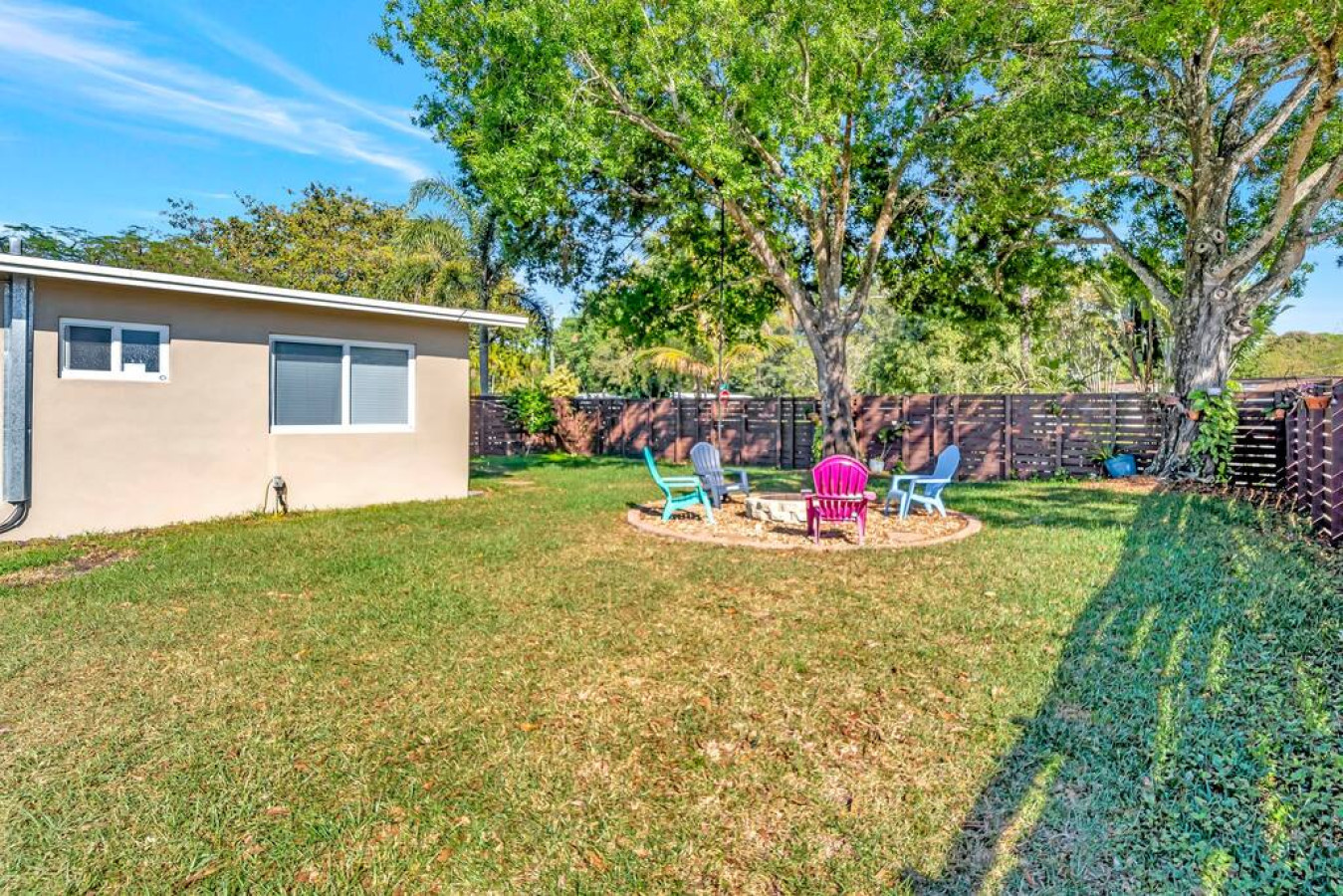 The Brophy House - 3br/2ba + New Pool & Garage (30 DAY MINIMUM RENTAL) - Plantation