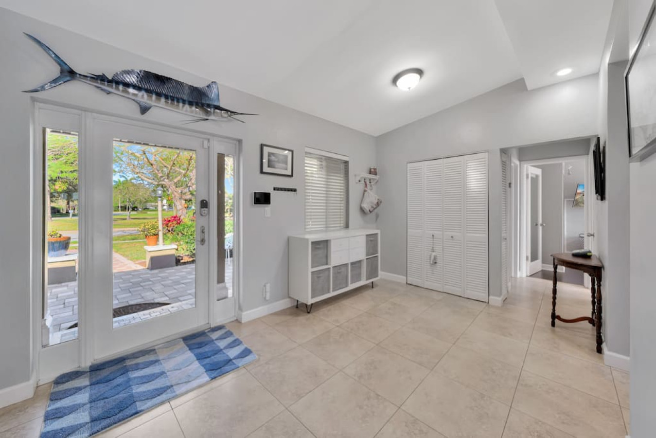 The Brophy House - 3br/2ba + New Pool & Garage (30 DAY MINIMUM RENTAL) - Plantation