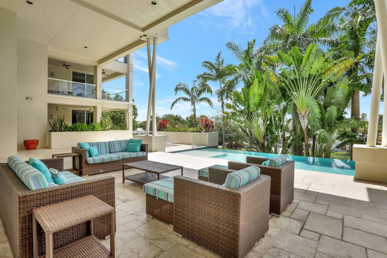 Coastal Condo Retreat: 3BR 2.5BA in Deerfield - Deerfield Beach