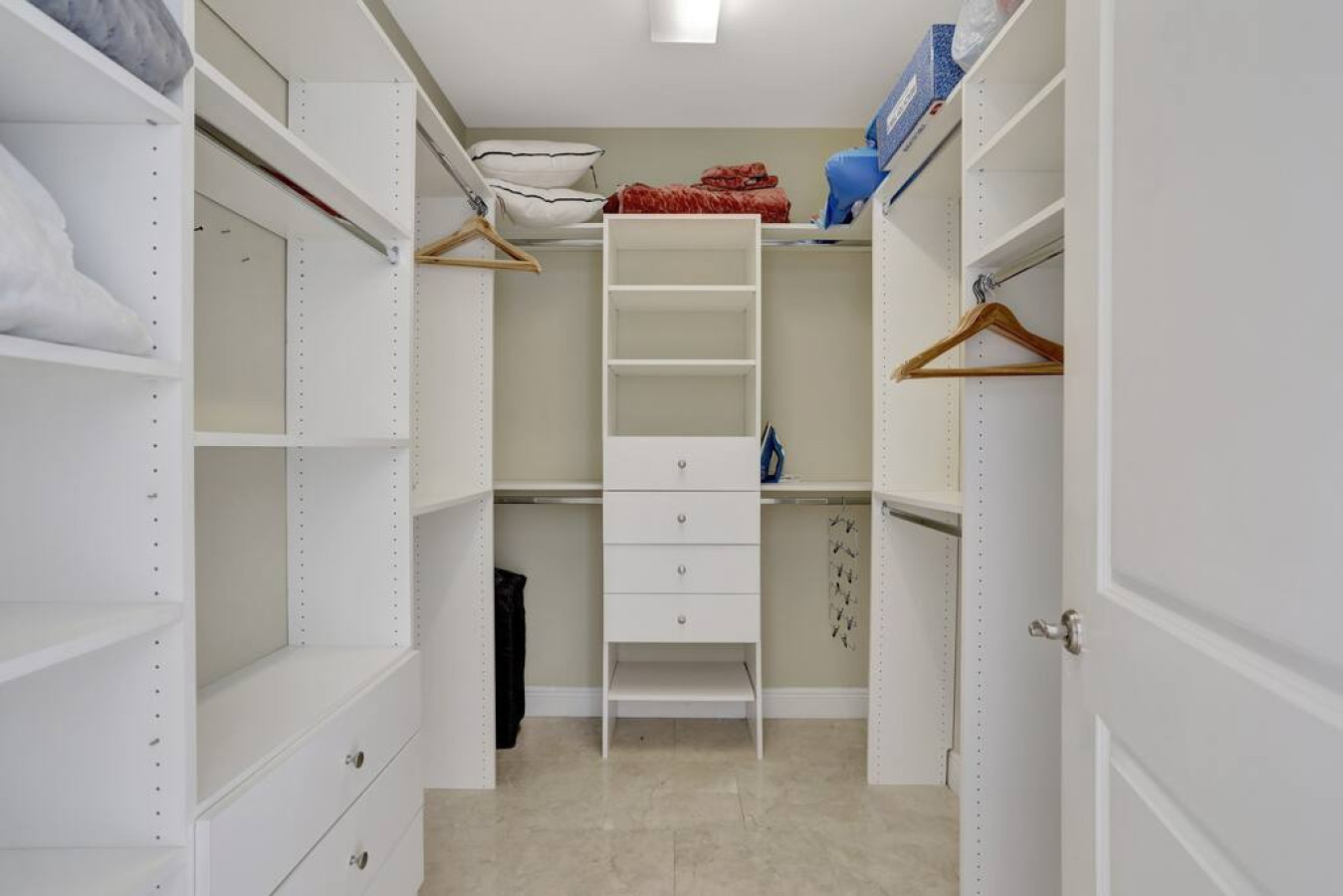 Coastal Condo Retreat: 3BR 2.5BA in Deerfield - Deerfield Beach