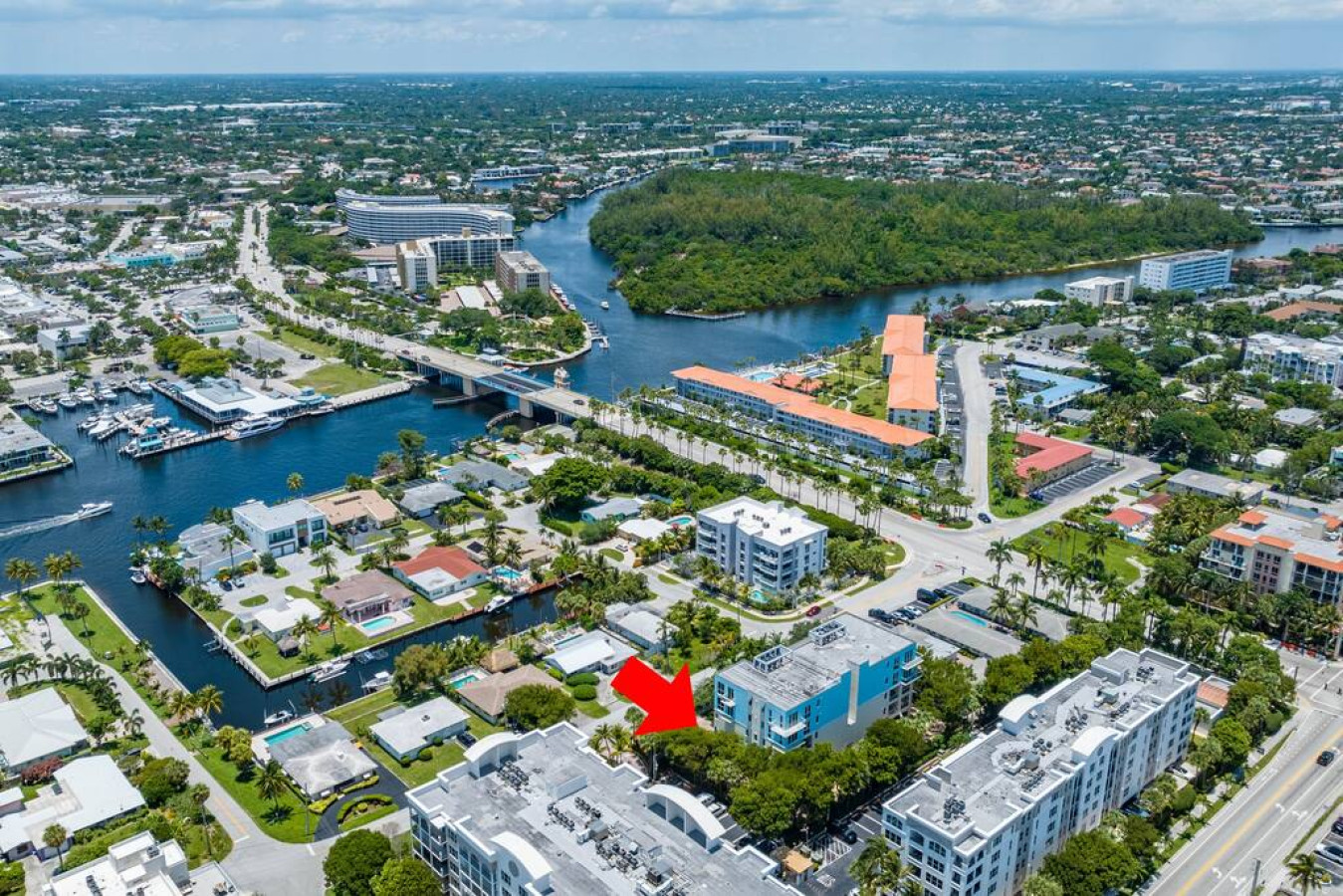 Coastal Condo Retreat: 3BR 2.5BA in Deerfield - Deerfield Beach