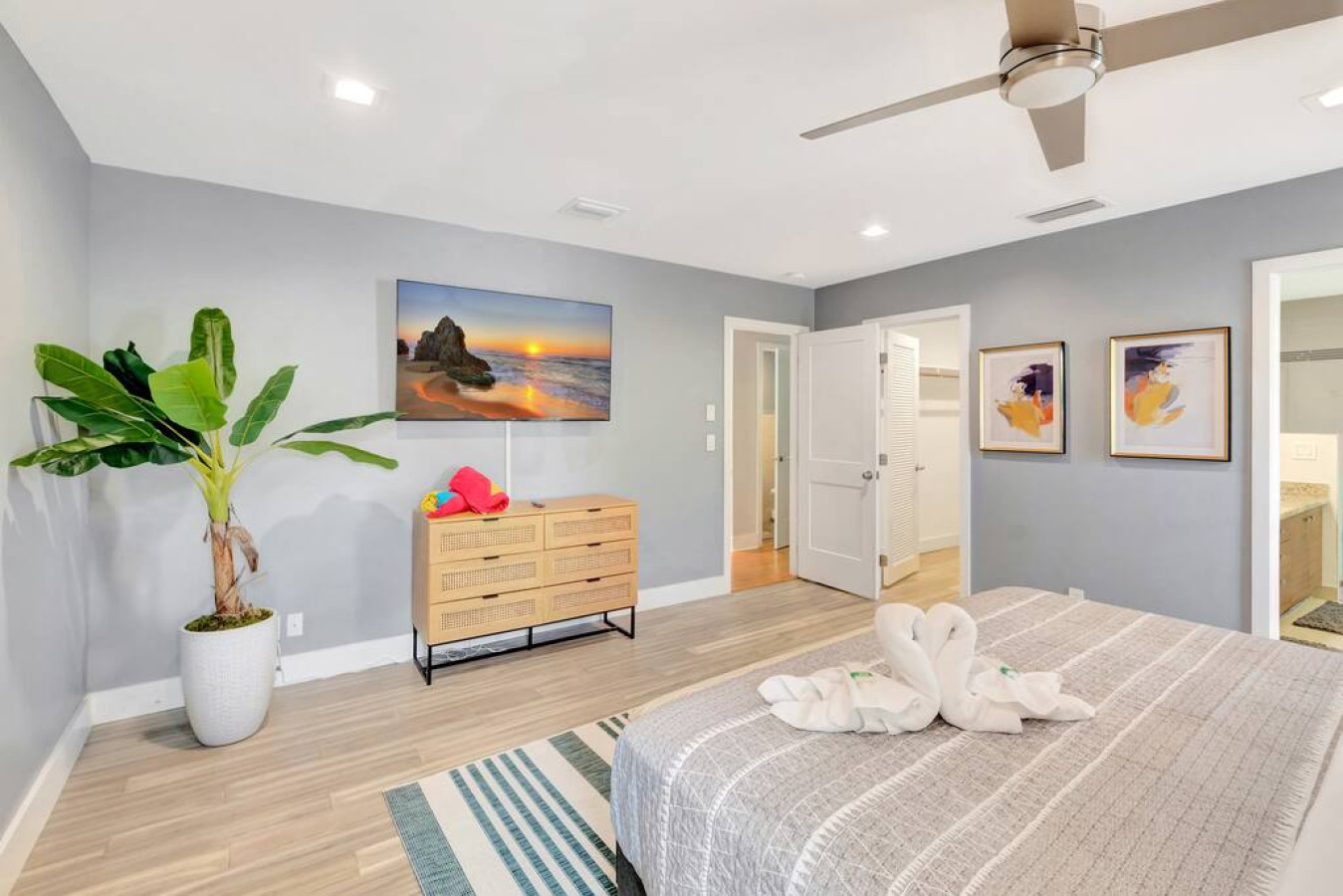 Coffee, croissant, and quiet mornings. This bedroom is the perfect start to any day.