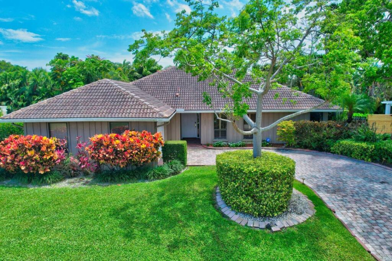 Idyllic Boca Pool Home: 4/2.5 + Study-FAU & Mizner - Boca Raton