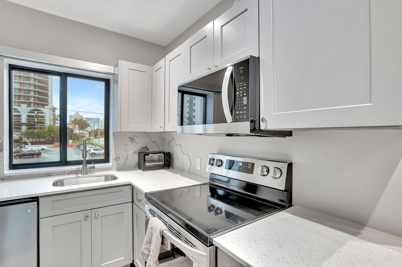 Open and inviting: This kitchen is the heart of the home, where family and friends gather to cook, eat, and laugh.