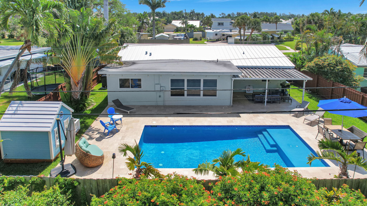 tradewinds:-ultimate-delray-beach-lifestyle-3br2ba-home-+-heated-pool/