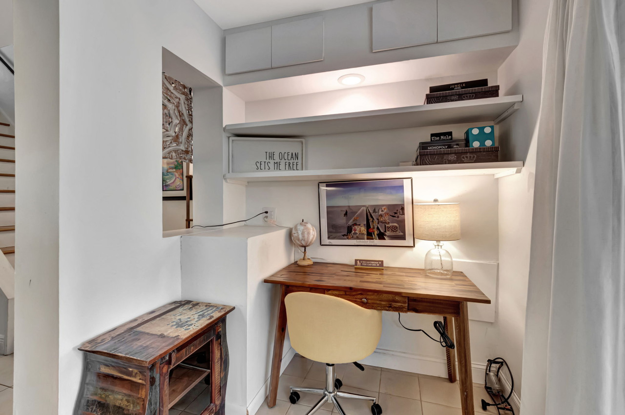 magnificent-beach-townhome-steps-from-atlantic-ave/