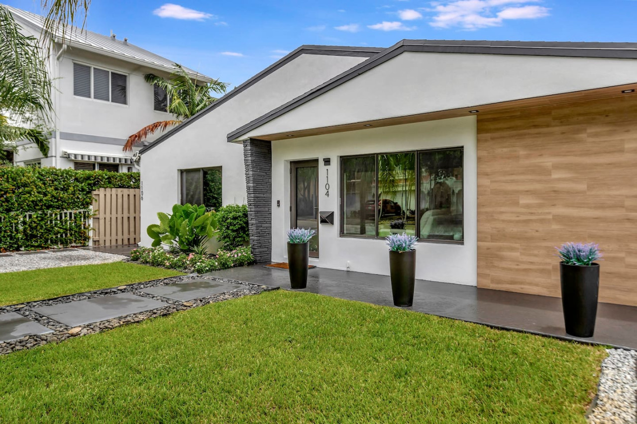 Beautiful front of the house featuring modern architecture.