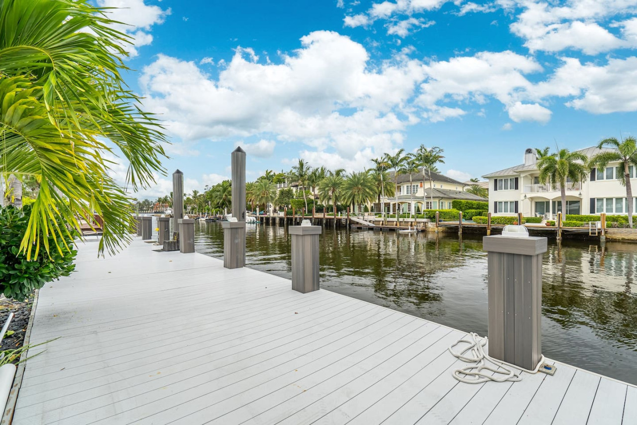 Casa Flamingo - Intracoastal w/ Heated Pool & Dock - Fort Lauderdale