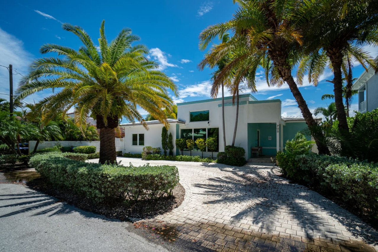 Casa Flamingo - Intracoastal w/ Heated Pool & Dock - Fort Lauderdale