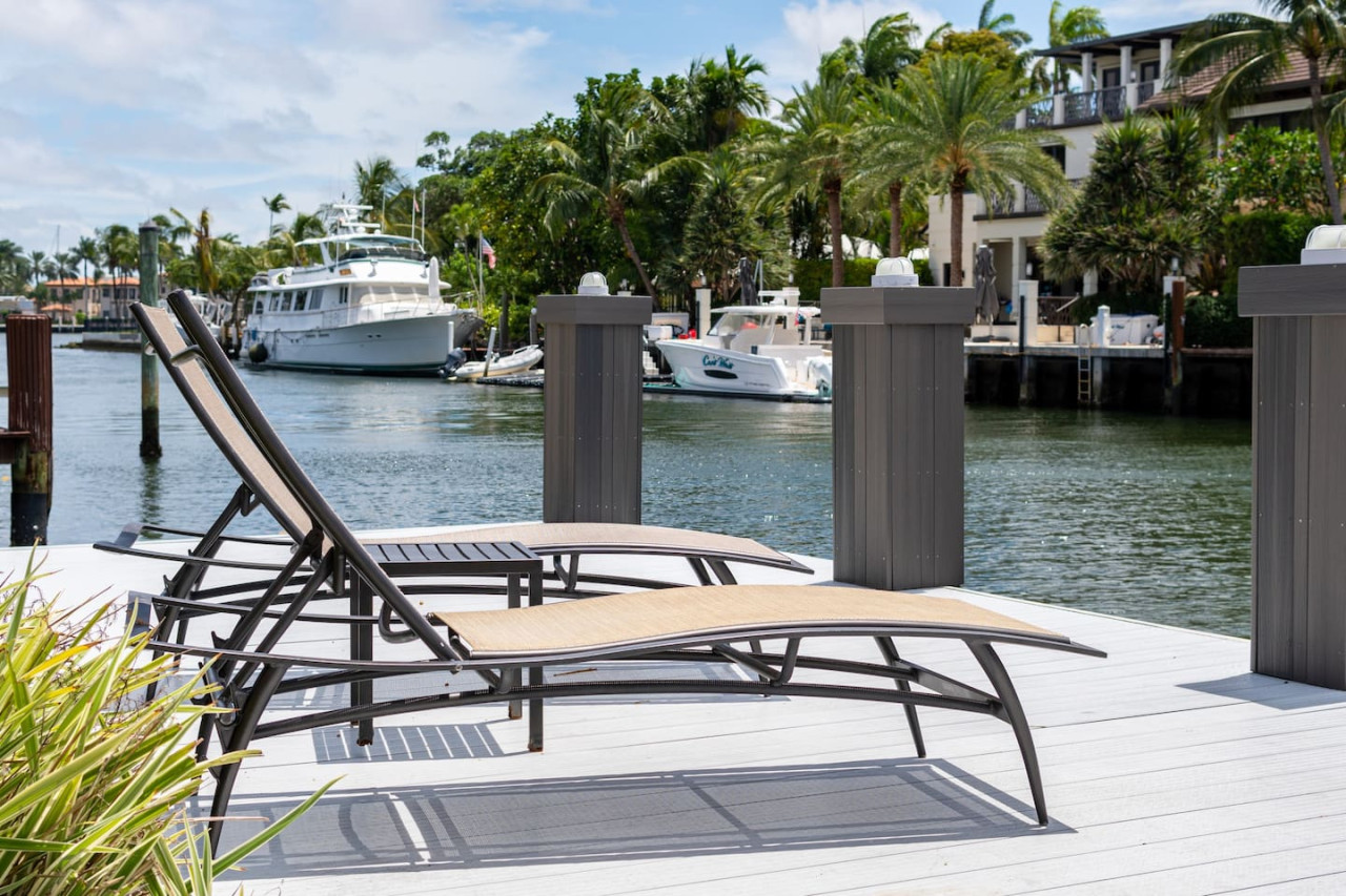 Casa Flamingo - Intracoastal w/ Heated Pool & Dock - Fort Lauderdale