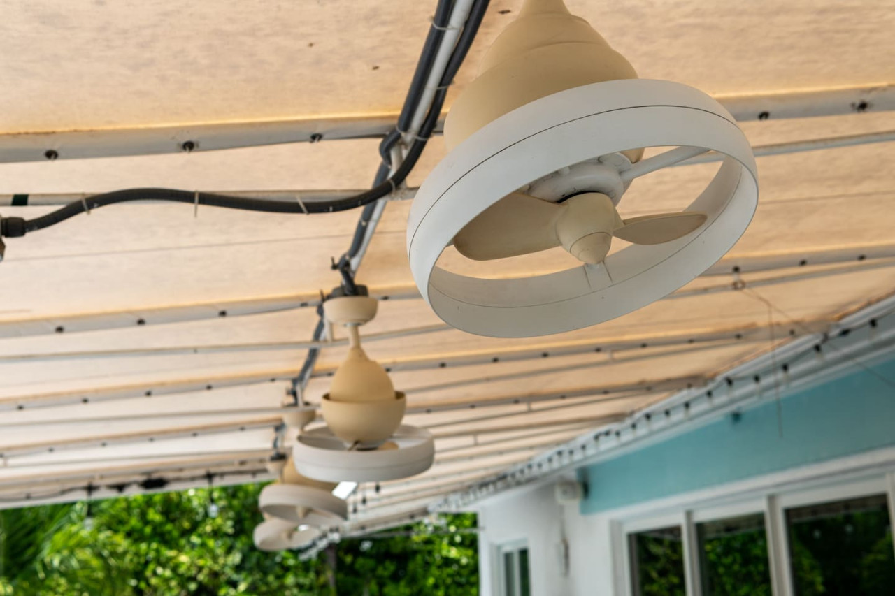 Casa Flamingo - Intracoastal w/ Heated Pool & Dock - Fort Lauderdale