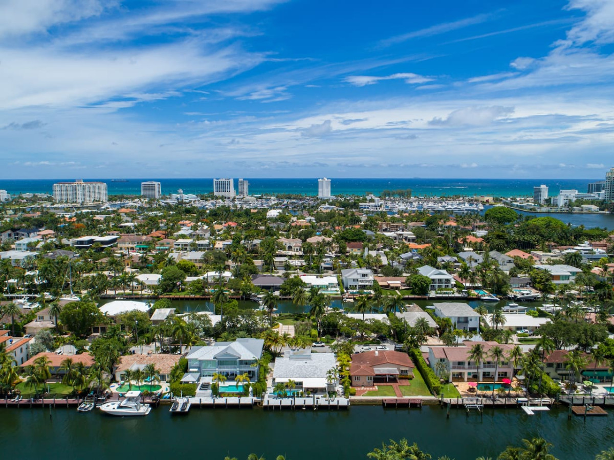 Casa Flamingo - Intracoastal w/ Heated Pool & Dock - Fort Lauderdale