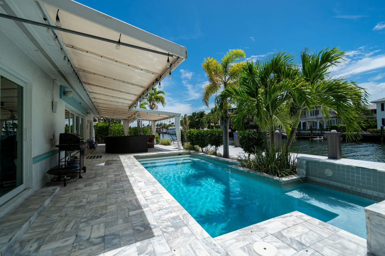 Casa Flamingo - Intracoastal w/ Heated Pool & Dock - Fort Lauderdale