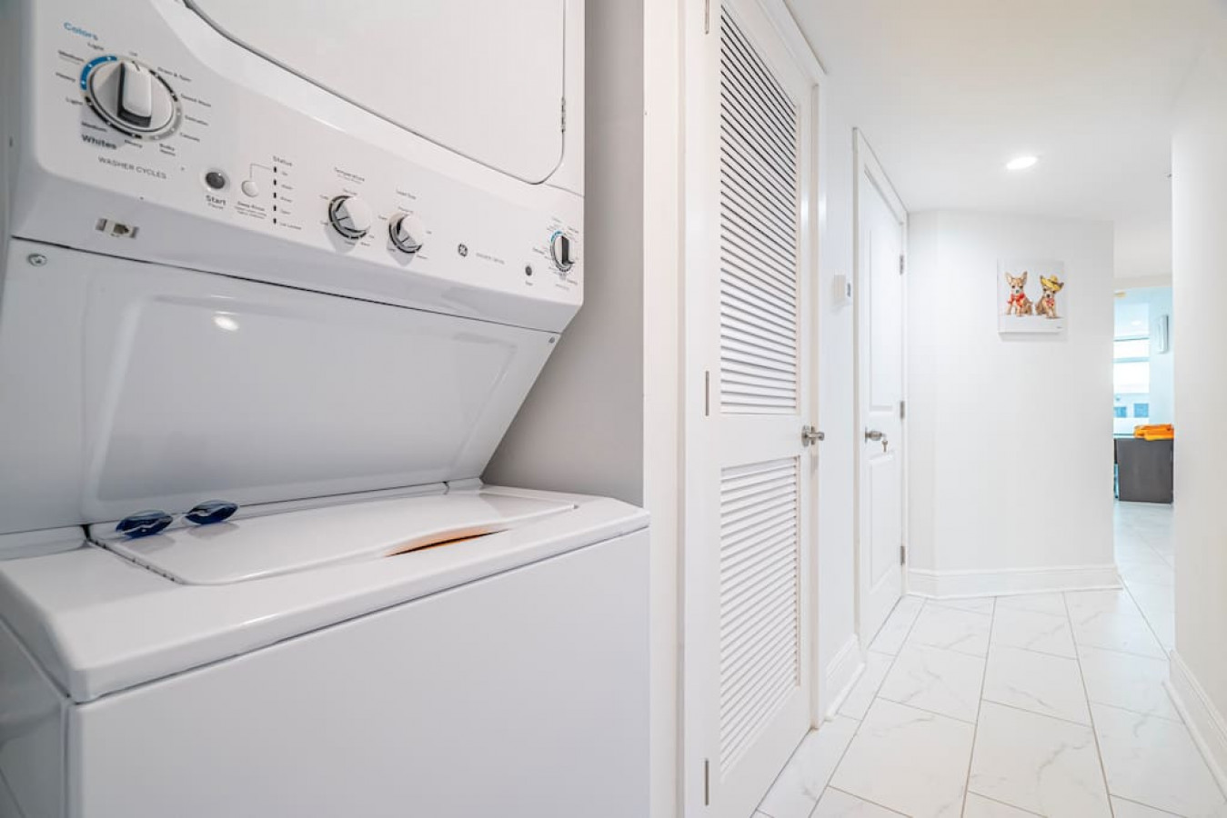 The Purple Pelican~Beachfront w/ Ocean Balcony~#5 - Fort Lauderdale