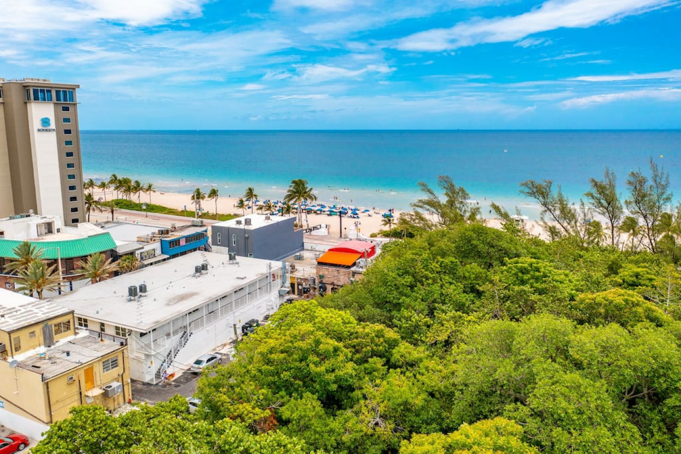 The Purple Pelican~Beachfront w/ Ocean Balcony~#5 - Fort Lauderdale