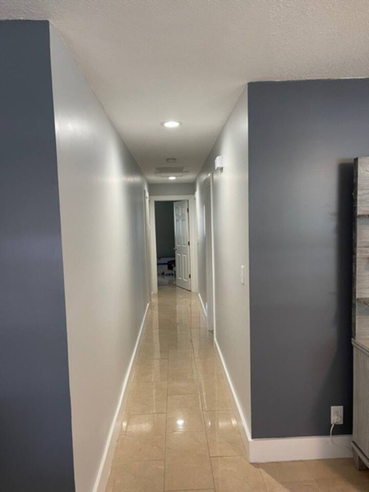 Roxana's 3BR/2BA w/ Modern Interior & BBQ Backyard - Oakland Park