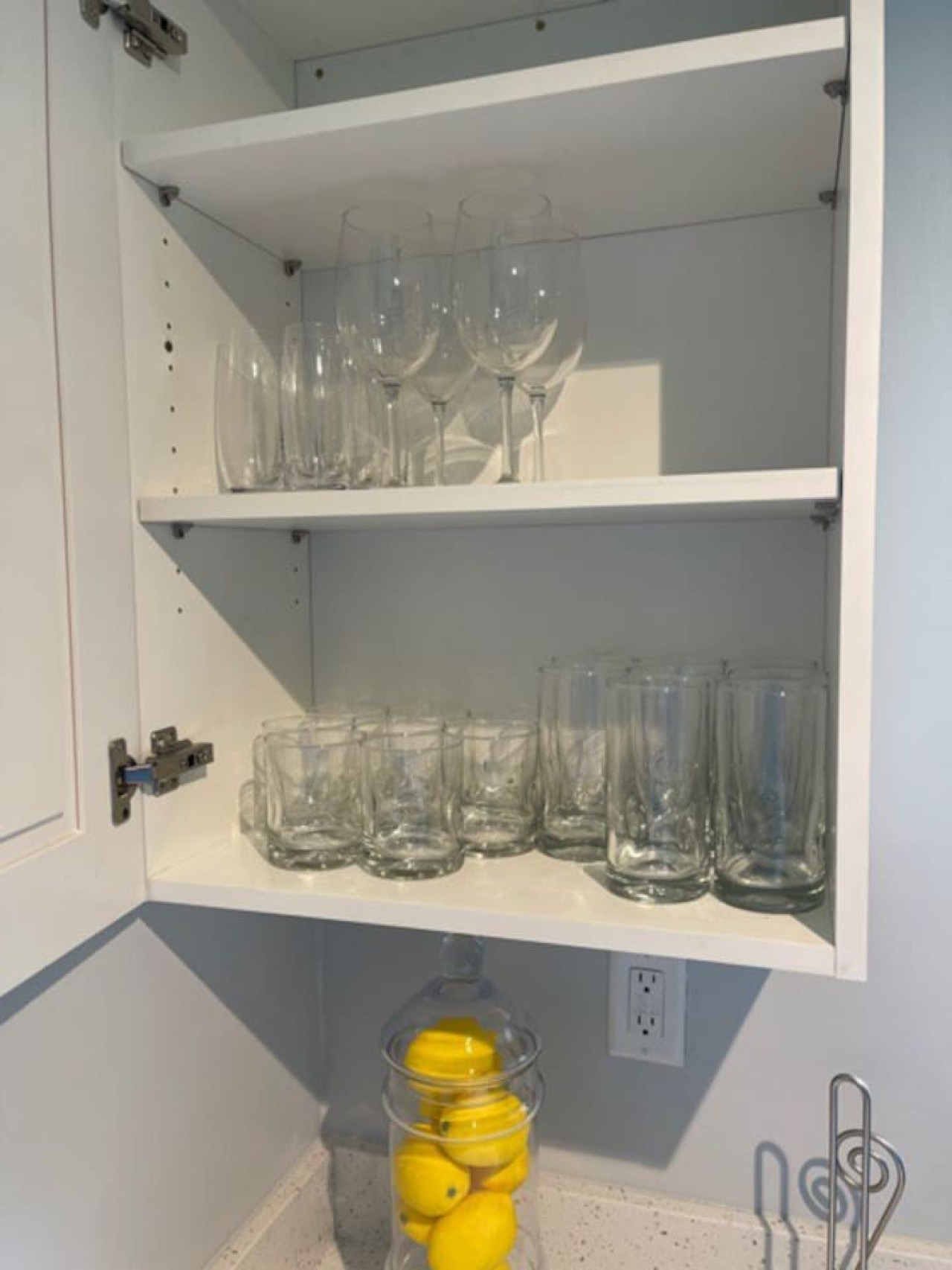 Roxana's 3BR/2BA w/ Modern Interior & BBQ Backyard - Oakland Park