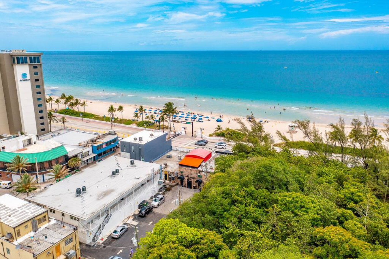 Beachfront Bloo's-2 Units-Ocean View Balcony #4/5 - Fort Lauderdale