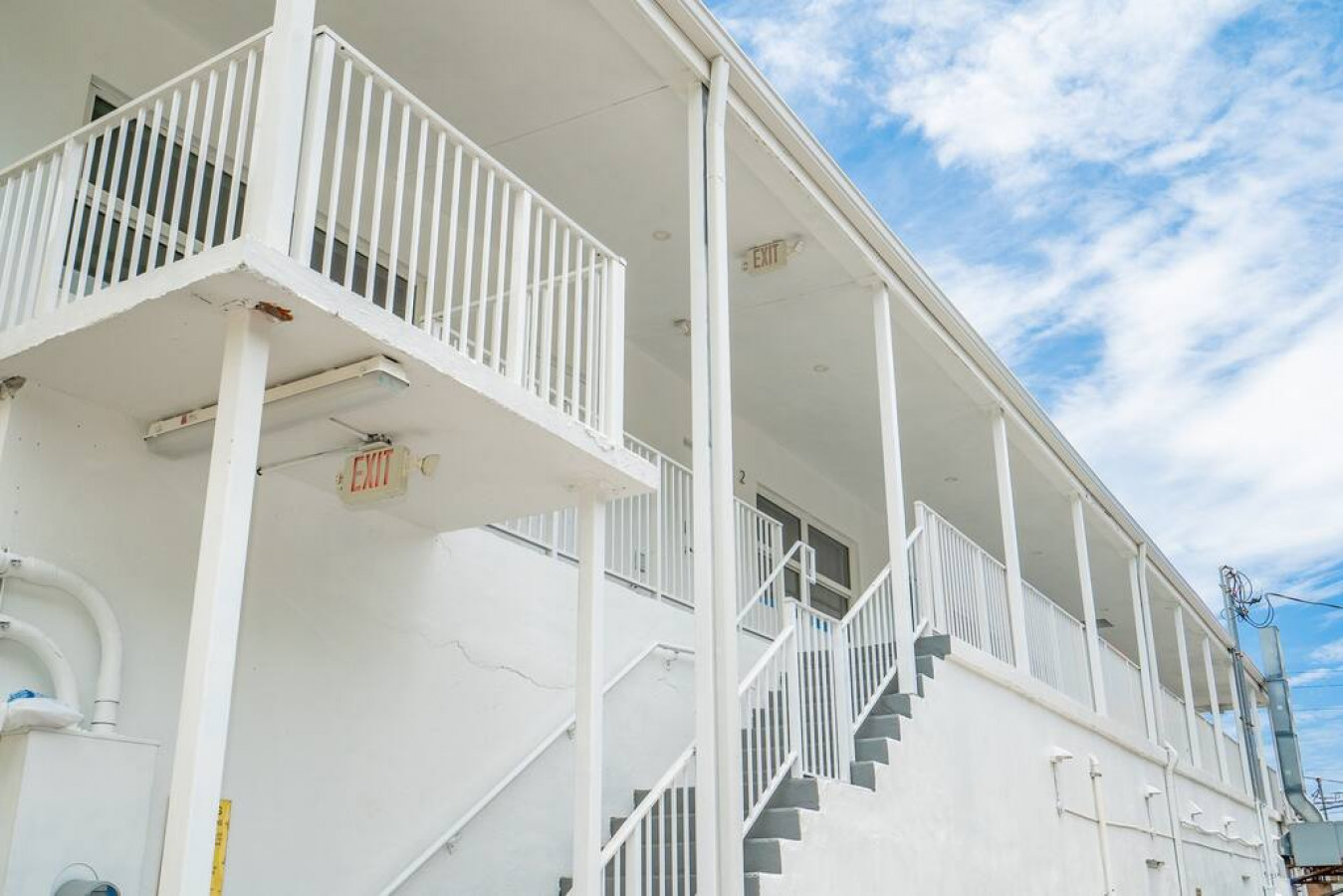 Beachfront Bloo's-2 Units-Ocean View Balcony #4/5 - Fort Lauderdale