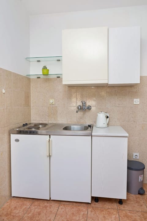 Apartments Ive - Unit 371700-13