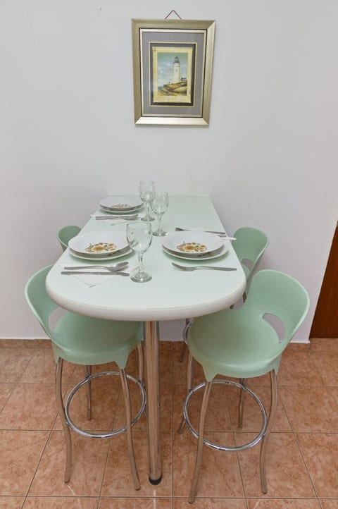 Apartments Ive - Unit 371700-13
