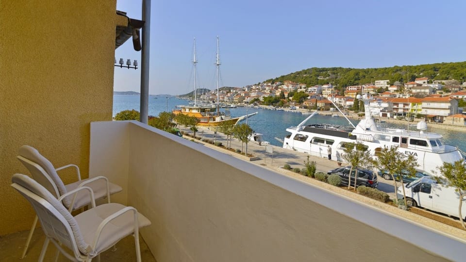 Apartments Ive - Unit 371701-13 - Croatia