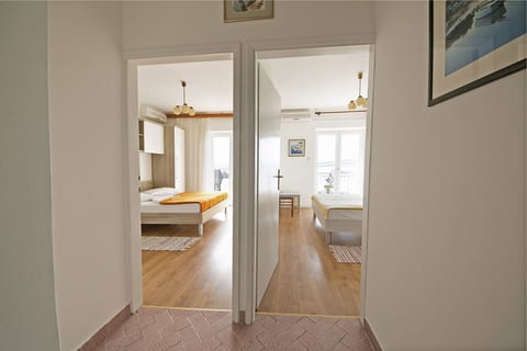Apartment Panorama - Unit 371710-13