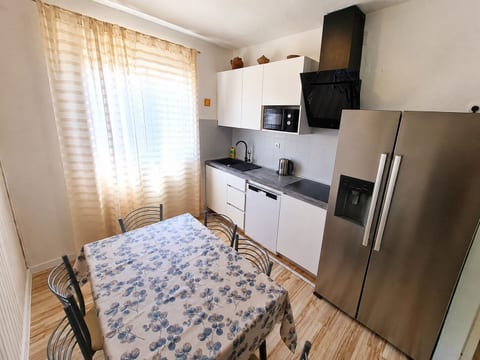 Apartments Tiho - Unit 371729-13