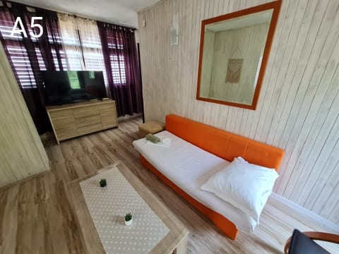 Apartments Tiho - Unit 371729-13