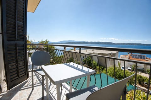 Apartments Tiho - Unit 372462-13