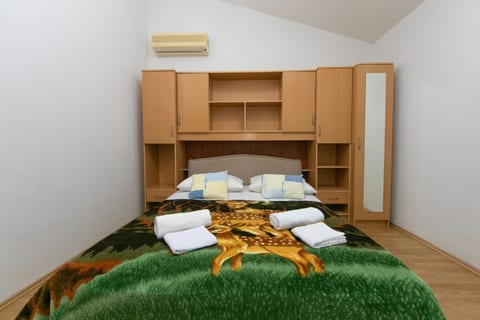 Apartments Marko - Unit 371740-13