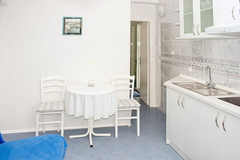 Apartment Gojko - Unit 372508-13