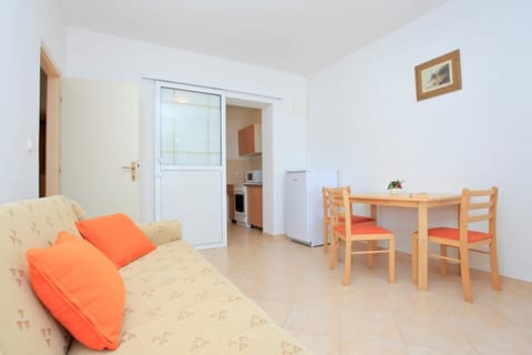 Apartment Jakica - Unit 371746-13
