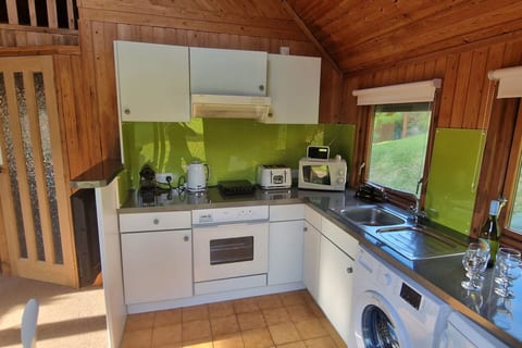Lodge 2 Lanteglos 3 Bedroom sleeps 6,