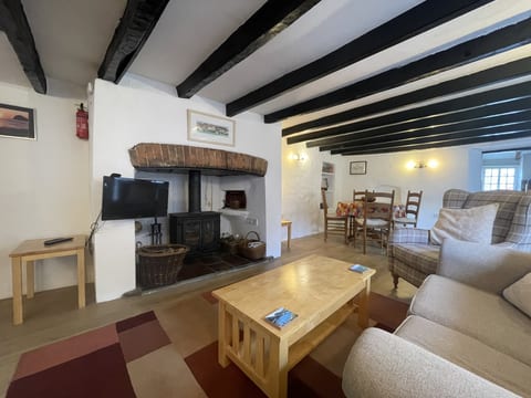 Lilac Cottage Tintagel