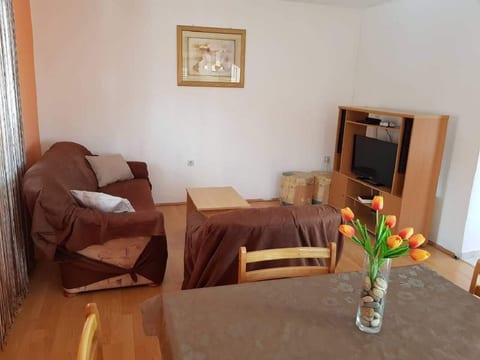 Apartment Jakov - Unit 371811-13