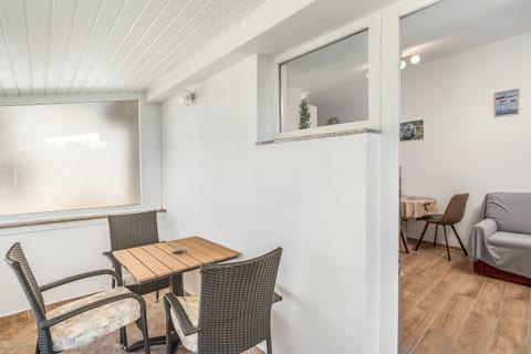 Apartment Danijela - Unit 371813-13