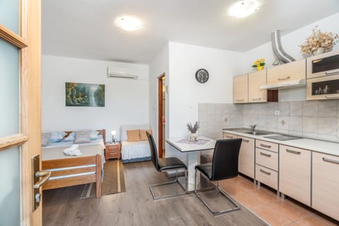 Apartment Danijela - Unit 372369-13