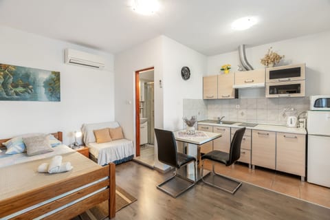 Apartment Danijela - Unit 372369-13